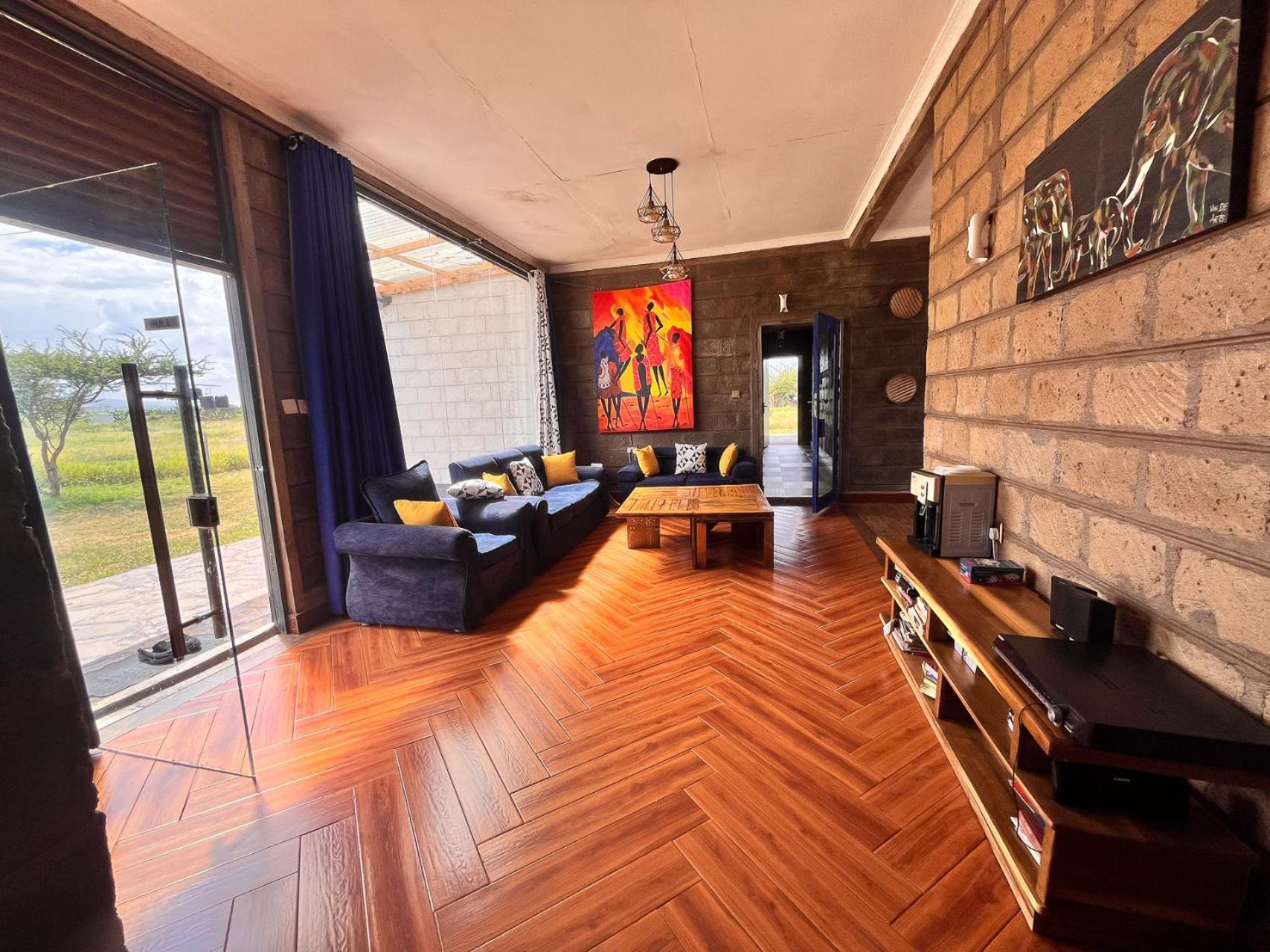 Amboseli Glass House Oloitokitok Bagian luar foto