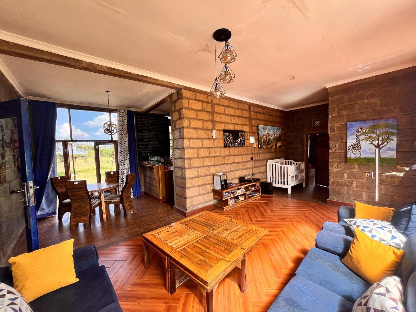 Amboseli Glass House Oloitokitok Bagian luar foto