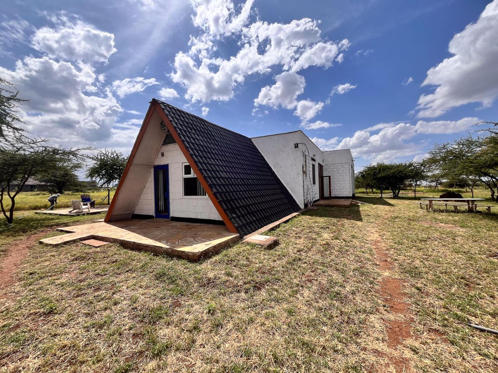 Amboseli Glass House Oloitokitok Bagian luar foto