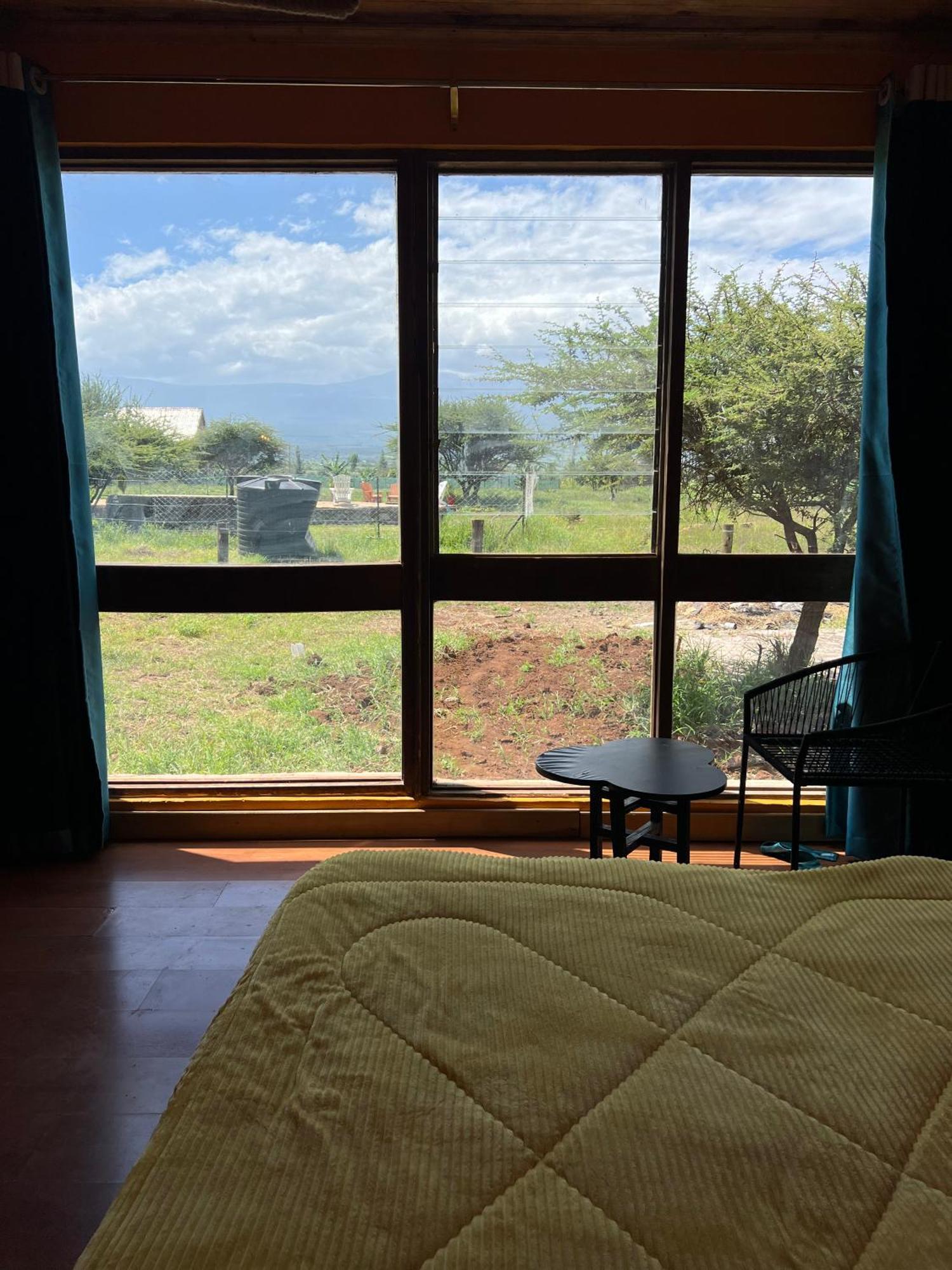 Amboseli Glass House Oloitokitok Bagian luar foto