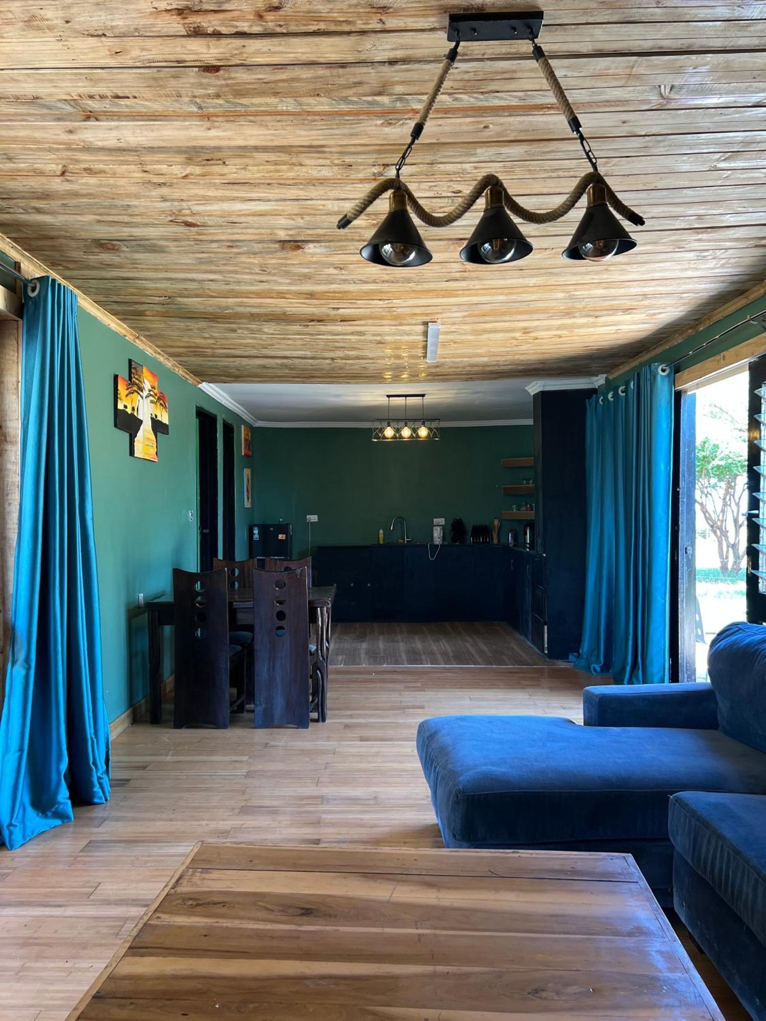Amboseli Glass House Oloitokitok Bagian luar foto