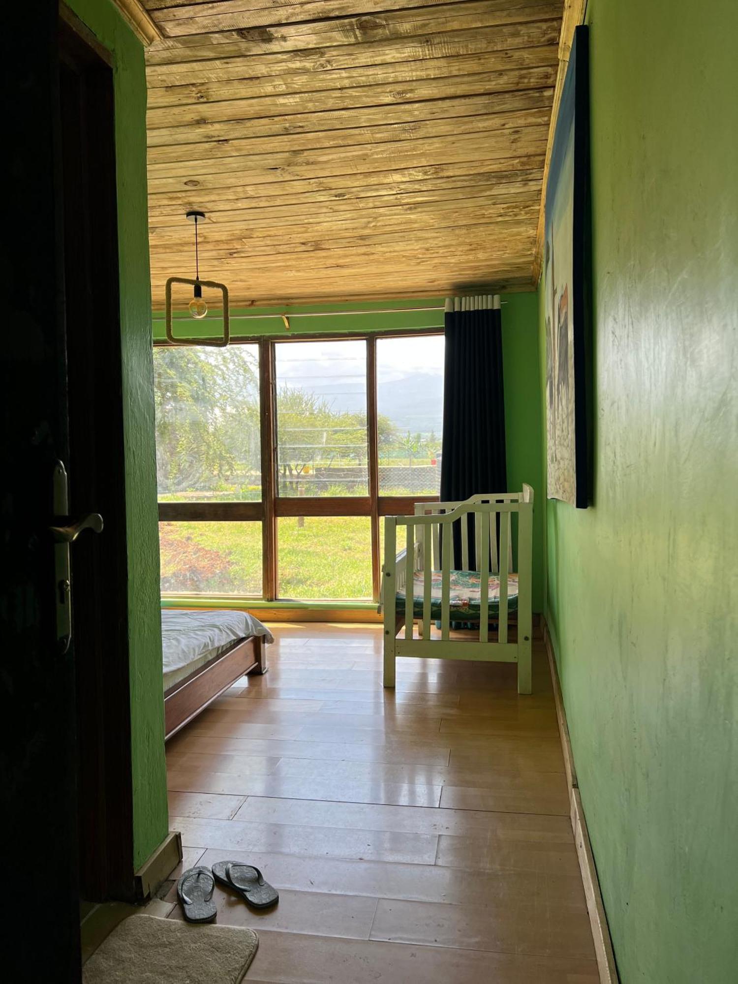 Amboseli Glass House Oloitokitok Bagian luar foto